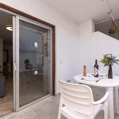Floritas 33 - One Bed Apartament Playa de las Americas (Tenerife)